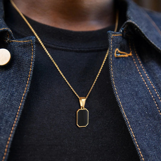 GEOMETRIC SHAPED NECKLACE
